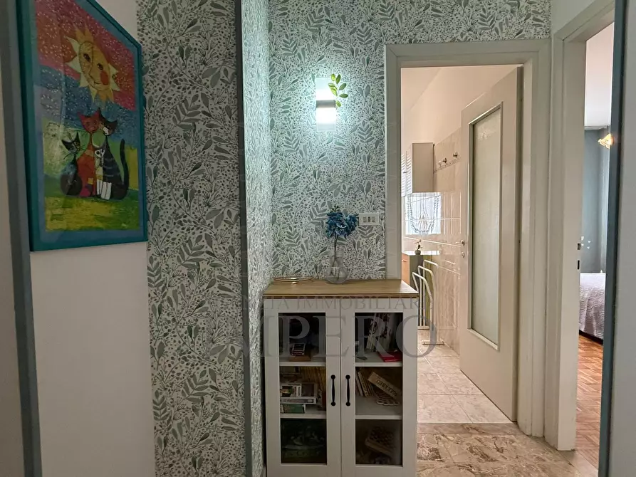 Immagine 14 di Bilocale in vendita  in Vico Pescatori 1 a Ventimiglia
