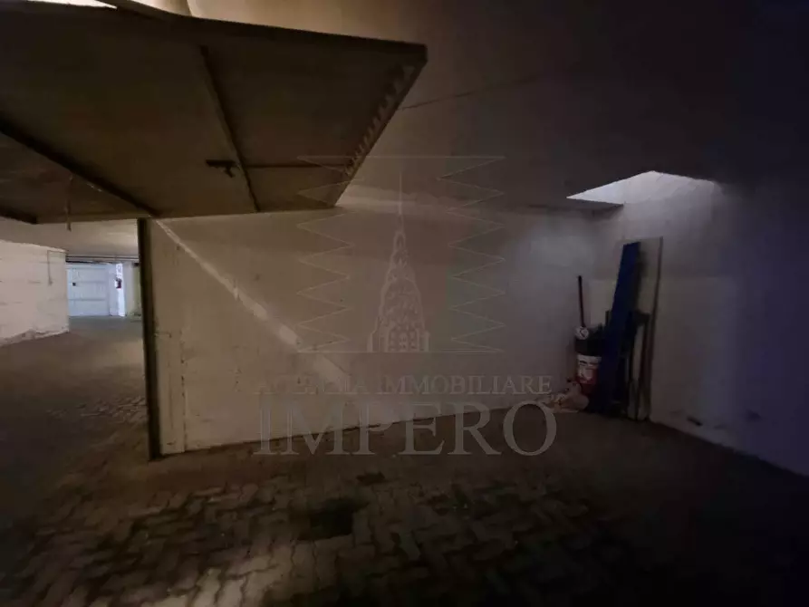 Immagine 5 di Garage in vendita  in Vicolo Arene 14 a Ventimiglia