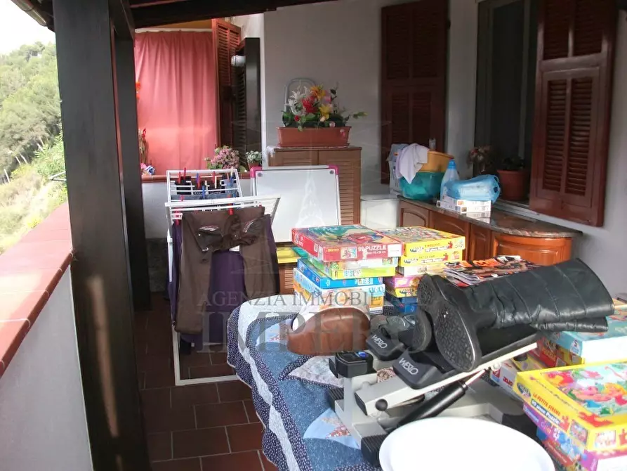 Immagine 9 di Porzione di casa in vendita  in Via Tremola 8 a Ventimiglia