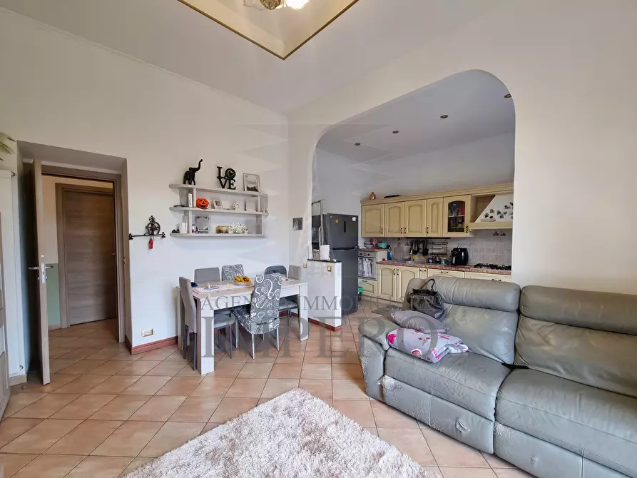 Immagine 3 di Trilocale in vendita  in Via Tenda 6 a Ventimiglia