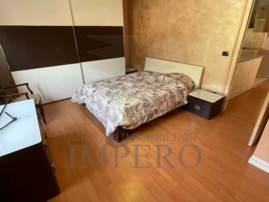 Immagine 5 di Trilocale in vendita  in Via de Amicis 16 a Ventimiglia