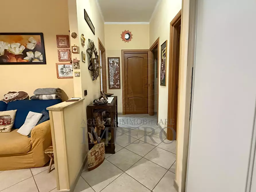 Immagine 13 di Quadrilocale in vendita  in Via Martiri della Liberta 9 a Ventimiglia