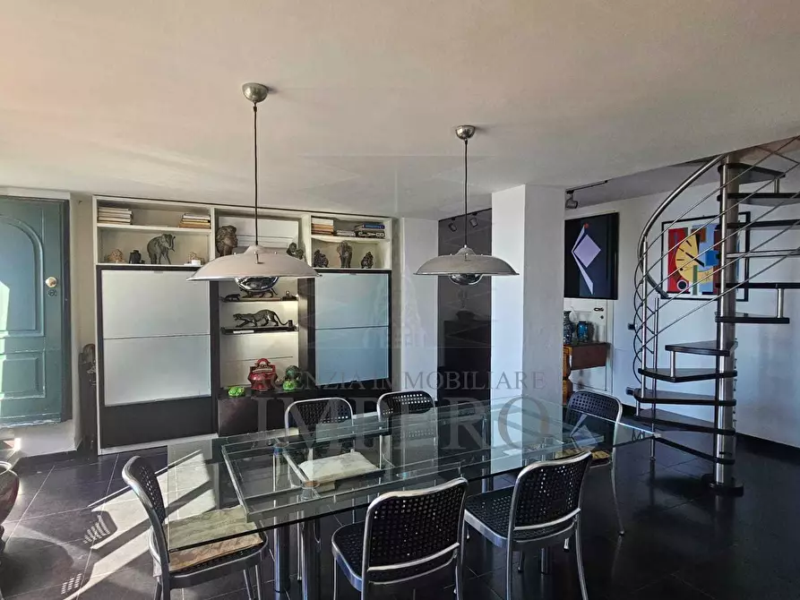 Immagine 4 di Villa in vendita  in Via Woronof a Ventimiglia