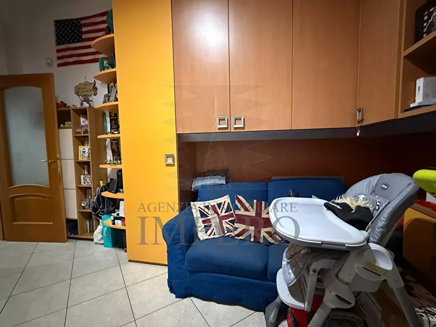 Immagine 18 di Quadrilocale in vendita  in Via Martiri della Liberta 9 a Ventimiglia