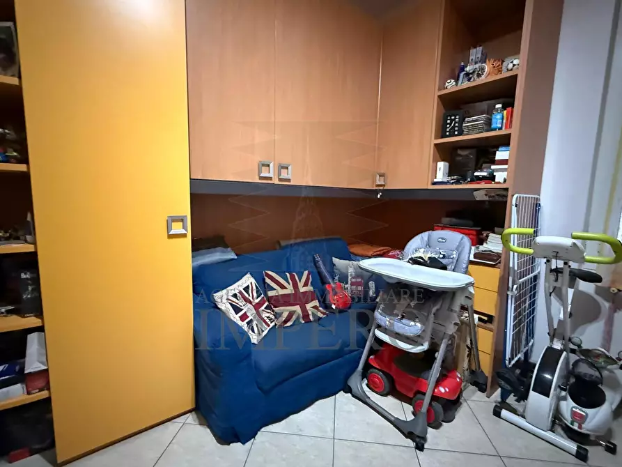 Immagine 17 di Quadrilocale in vendita  in Via Martiri della Liberta 9 a Ventimiglia