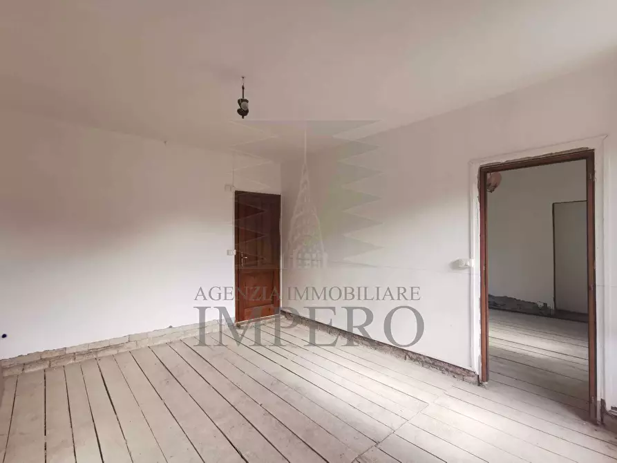 Immagine 7 di Trilocale in vendita  in Via Nuova 10 a Isolabona