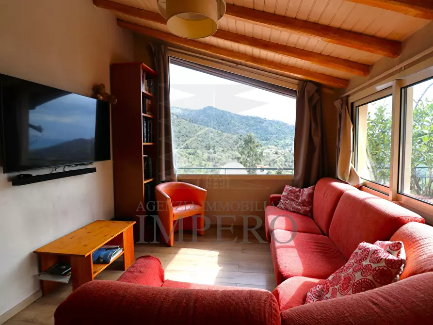 Immagine 2 di Casa indipendente in vendita  in Negi Fumei a Perinaldo