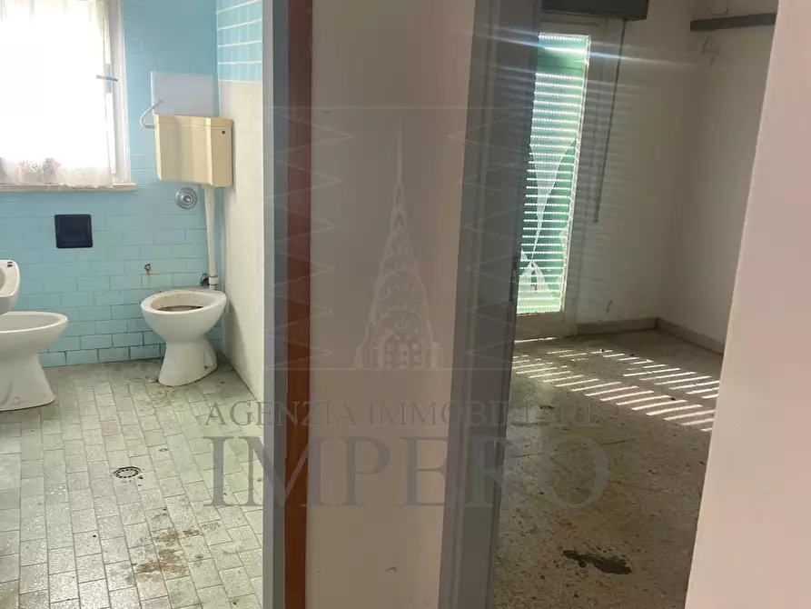 Immagine 7 di Palazzo in vendita  in Viale Cesare Nicolini 15 a Rimini