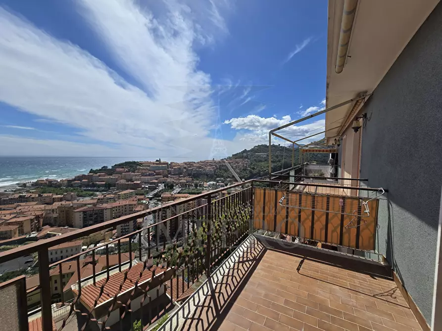 Immagine 4 di Bilocale in vendita  in Via Bandette 25 a Ventimiglia