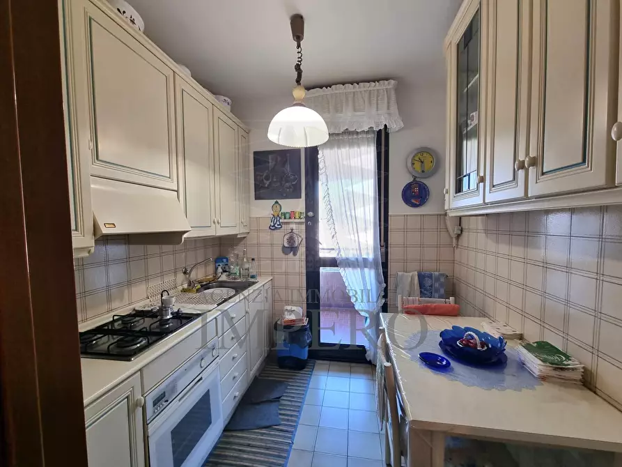 Immagine 3 di Pentalocale in vendita  in Via Garibbe 5 a Vallecrosia