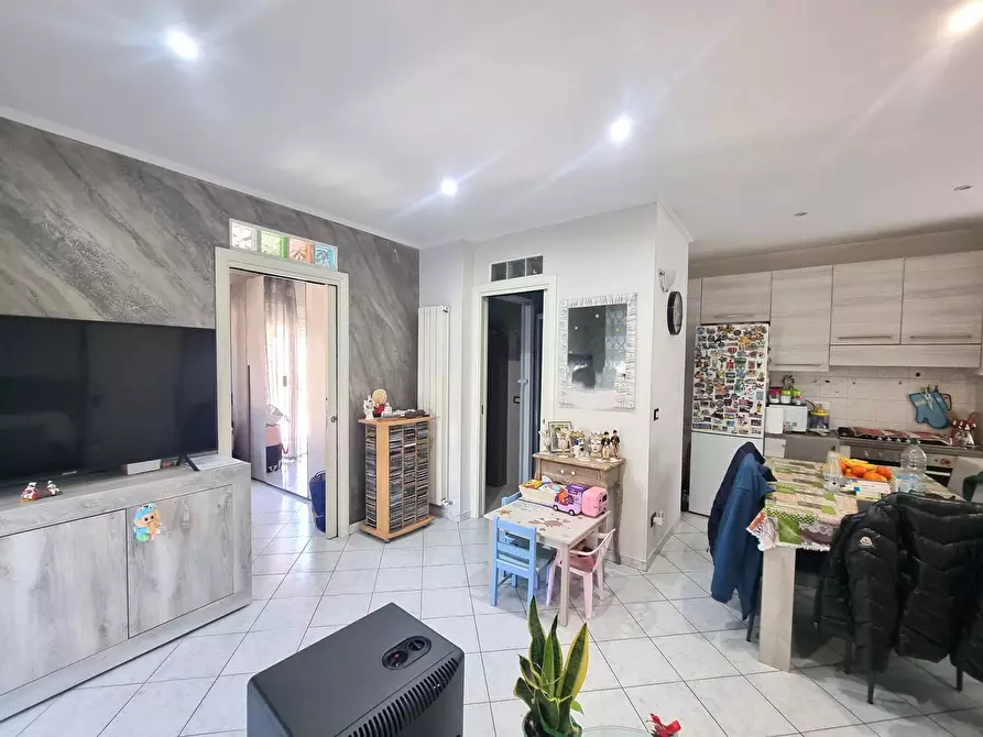 Immagine 5 di Bilocale in vendita  in Via Gallardi 175 a Ventimiglia