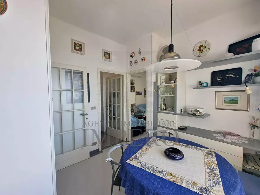 Immagine 7 di Bilocale in vendita  in Via Cavalieri di Malta 10 a Ospedaletti