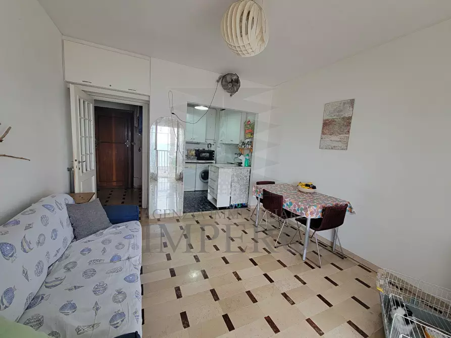 Immagine 7 di Bilocale in vendita  in Passeggiata Trento e Trieste 1 a Ventimiglia