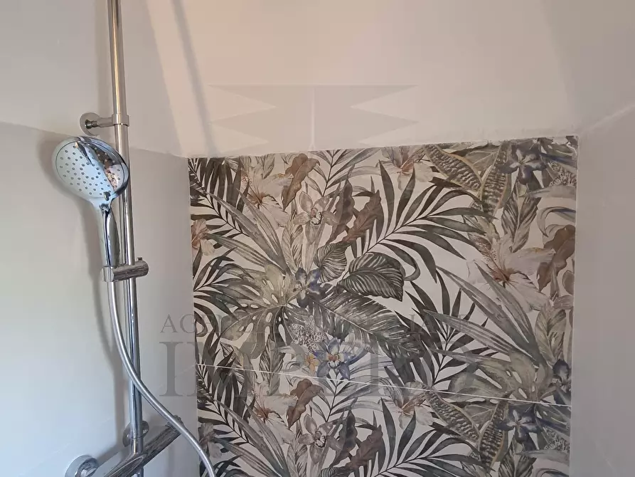 Immagine 13 di Porzione di casa in vendita  in Località Casette 41 a Ventimiglia