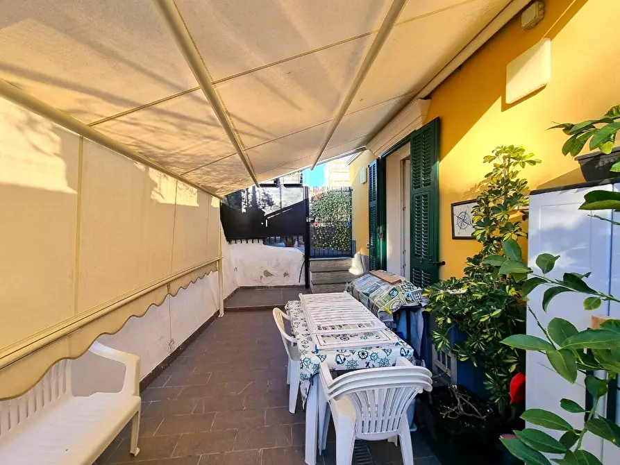 Immagine 17 di Porzione di casa in vendita  in Passeggiata Cavallotti 10 a Ventimiglia