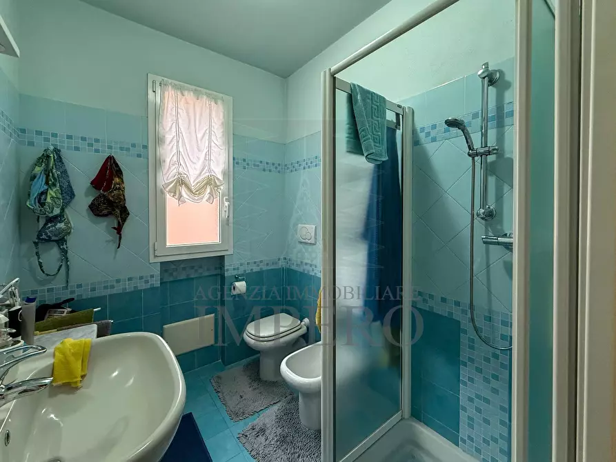 Immagine 9 di Villa in vendita  in Via del Commercio 1 a Camporosso