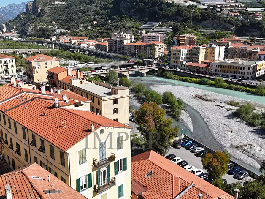 Immagine 34 di Trilocale in vendita  in via biancheri 18 a Ventimiglia
