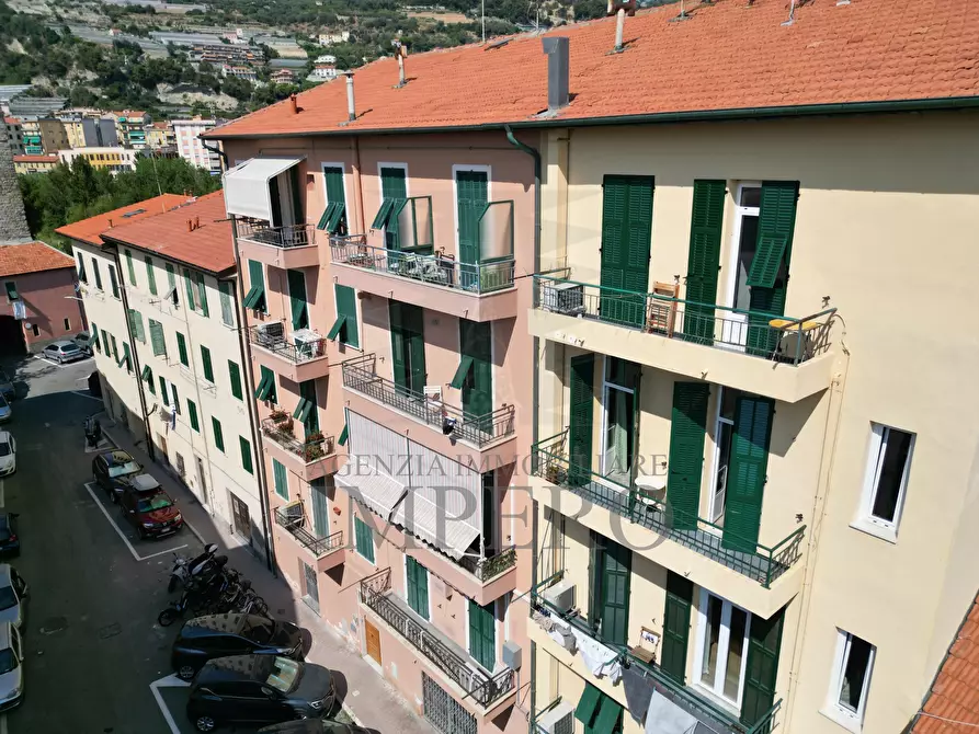 Immagine 1 di Bilocale in vendita  in Via Cristoforo Colombo 9 a Ventimiglia