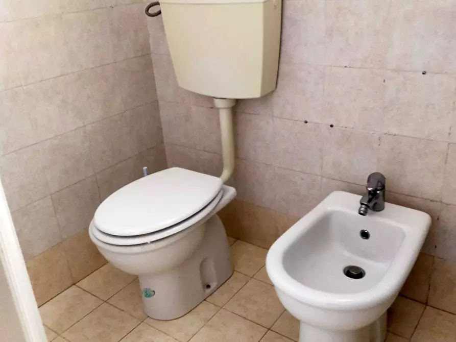 Immagine 11 di Attività artigianale in affitto  in Viale Maiella 23/A a Casacanditella