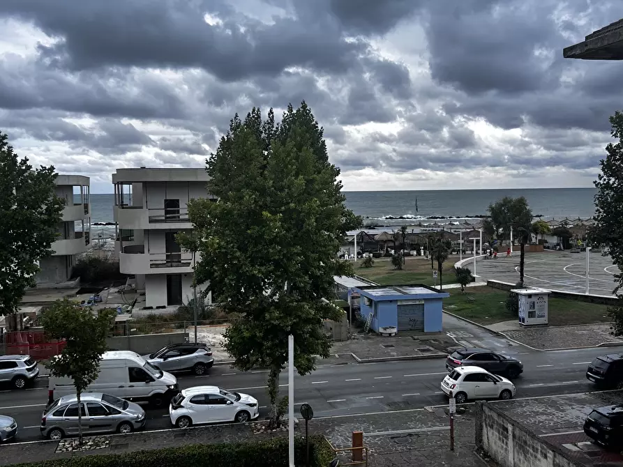 Immagine 1 di Bilocale in affitto  in Viale Maiella 23/A a Francavilla Al Mare