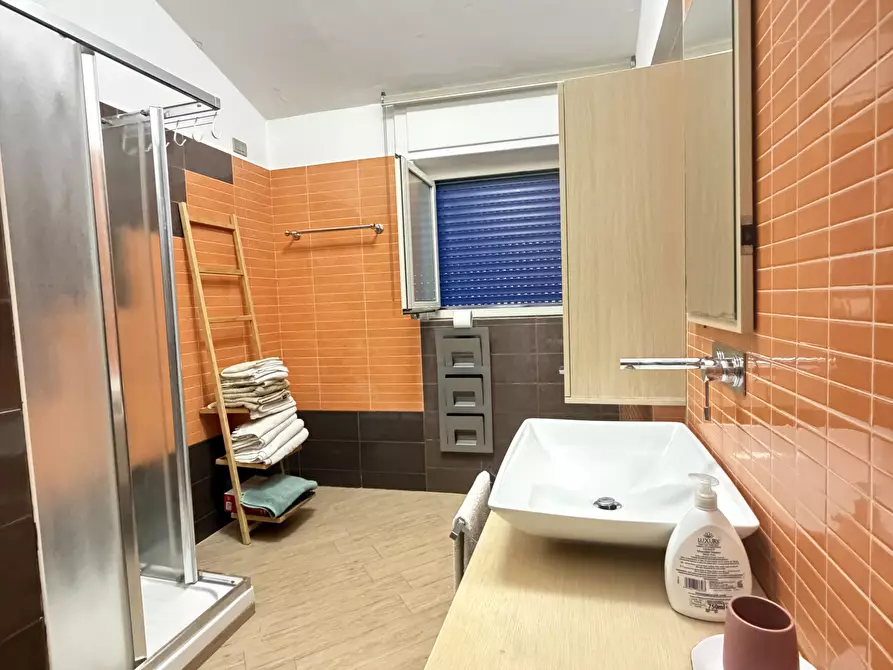 Immagine 16 di Trilocale in affitto  a Francavilla Al Mare