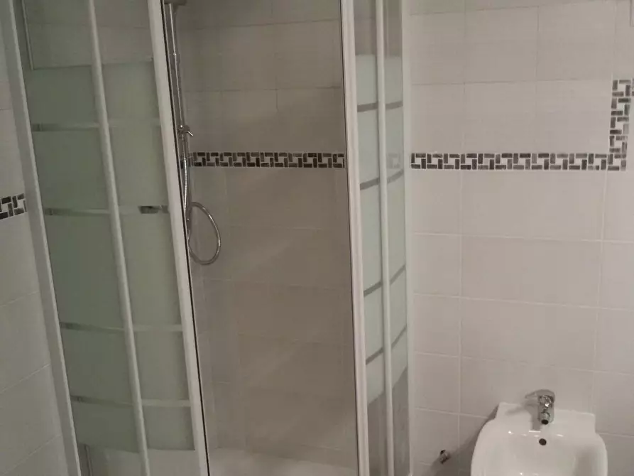 Immagine 9 di Trilocale in affitto  in Viale Maiella 23/A a Francavilla Al Mare