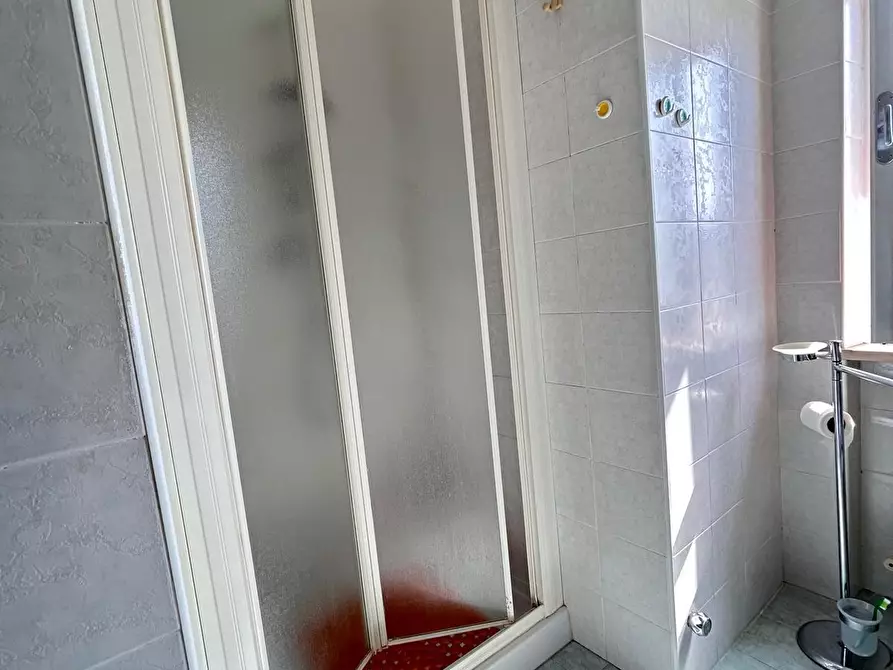 Immagine 15 di Trilocale in affitto  a Francavilla Al Mare