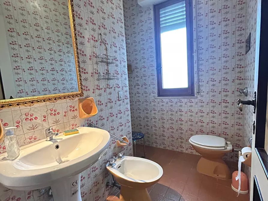 Immagine 19 di Quadrilocale in affitto  a Francavilla Al Mare