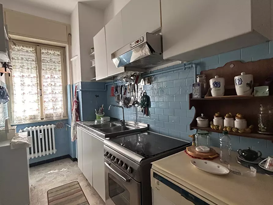 Immagine 9 di Pentalocale in affitto  in Viale Maiella 23/A a Chieti