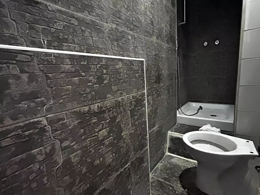 Immagine 10 di Locale commerciale in affitto  in Via Adriatica Sud 228 a Francavilla Al Mare