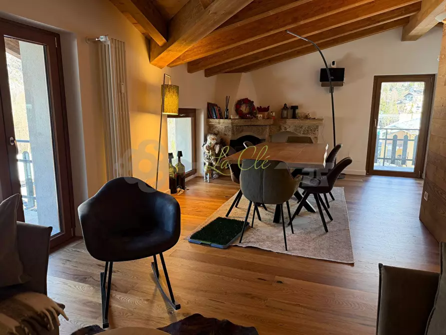 Immagine 6 di Mansarda in vendita  a Courmayeur