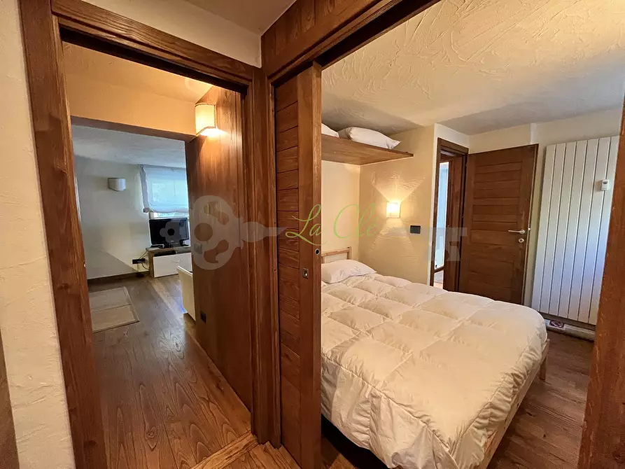 Immagine 11 di Bilocale in affitto  in Strada della Brenva 17 a Courmayeur