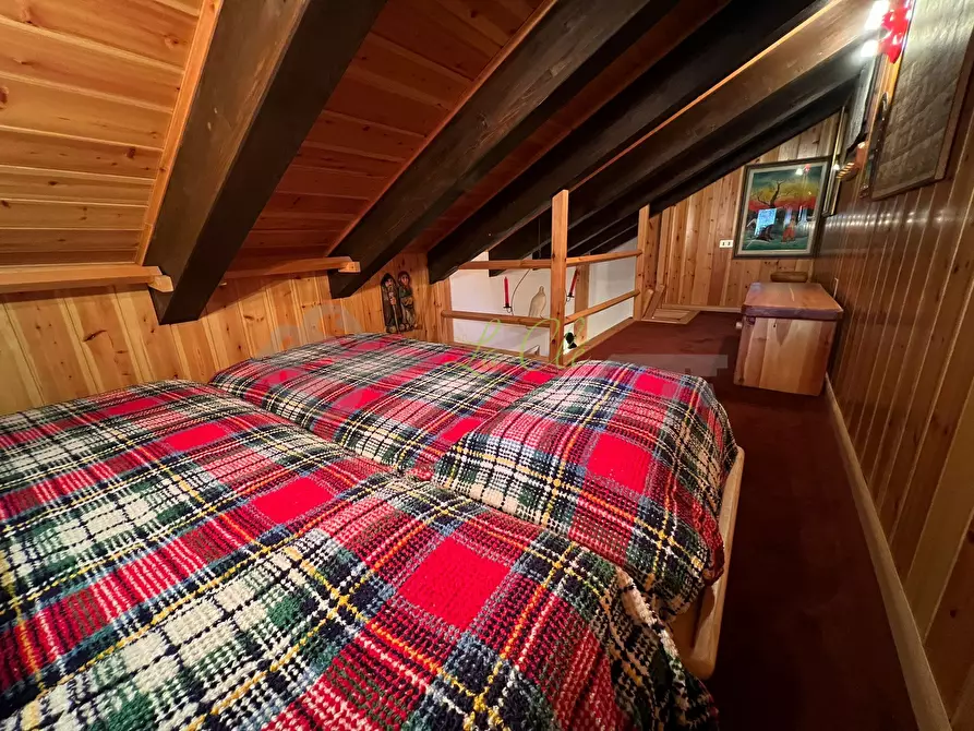 Immagine 17 di Quadrilocale in vendita  a Courmayeur