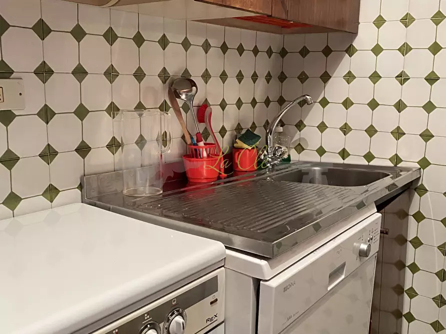 Immagine 8 di Trilocale in affitto  a Pre'-Saint-Didier