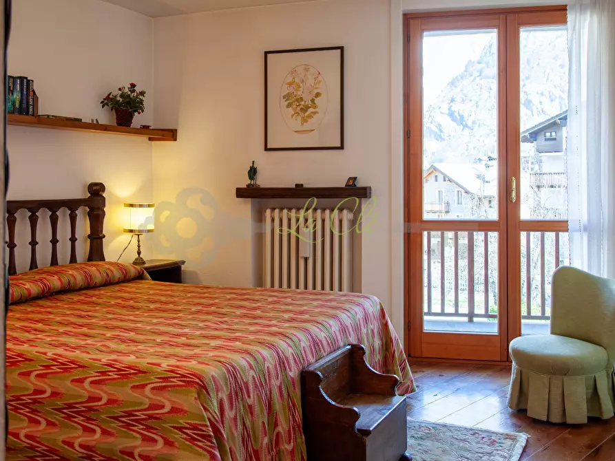 Immagine 20 di Quadrilocale in affitto  a Courmayeur