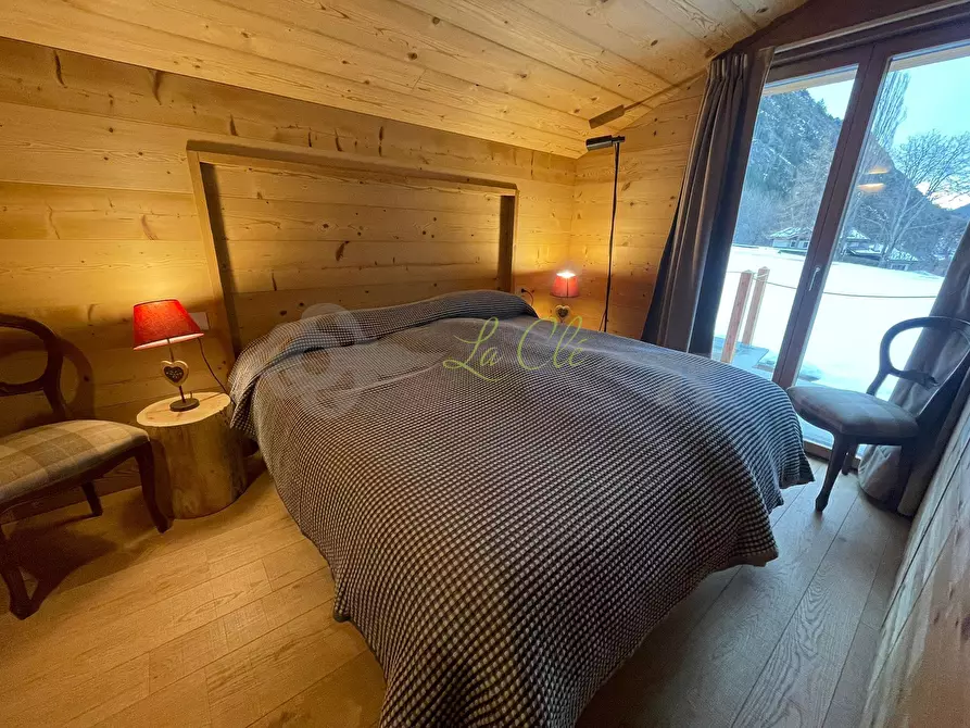 Immagine 23 di Trilocale in affitto  a Pre'-Saint-Didier