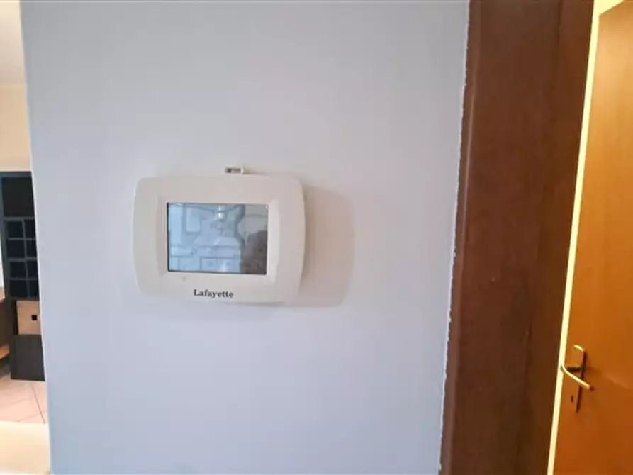 Immagine 21 di Bilocale in vendita  in Strada Val Parma 188 a Parma