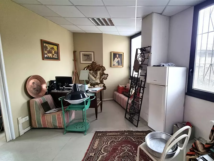 Immagine 5 di Attività artigianale in vendita  in Via Paul-Henry Spaak 6 a Parma