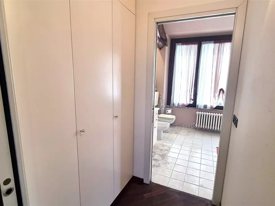 Immagine 11 di Trilocale in vendita  in Strada Bassa dei Folli 200 a Parma