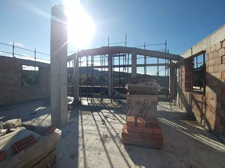 Immagine 12 di Casa indipendente in vendita  a Valsamoggia