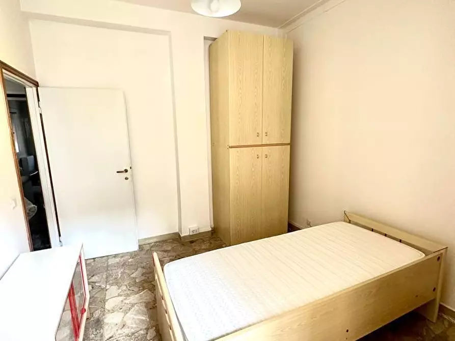 Immagine 3 di Stanza singola in affitto  a Modena