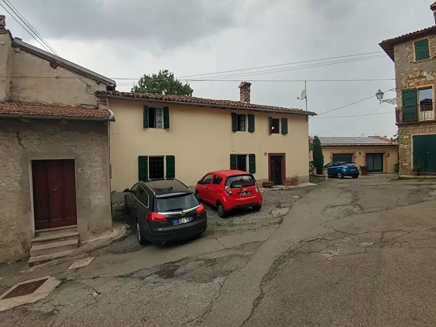 Immagine 2 di Porzione di casa in vendita  in Via Castello 35 a Zocca