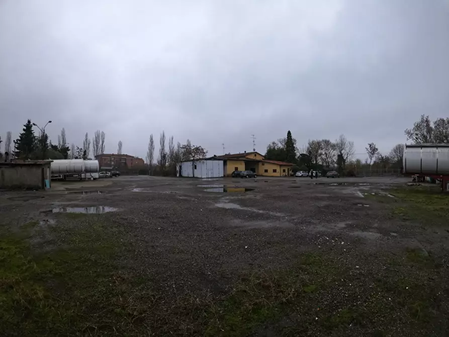 Immagine 26 di Laboratorio in vendita  in via fonte san geminiano 10 a Modena