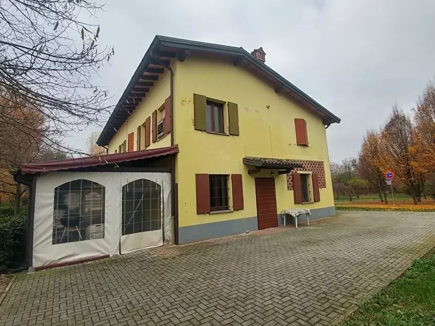 Immagine 9 di Casa bifamiliare in vendita  in Via di Villanova 470 a Modena