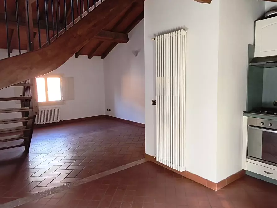 Immagine 10 di Mansarda in affitto  in via belle arti a Modena