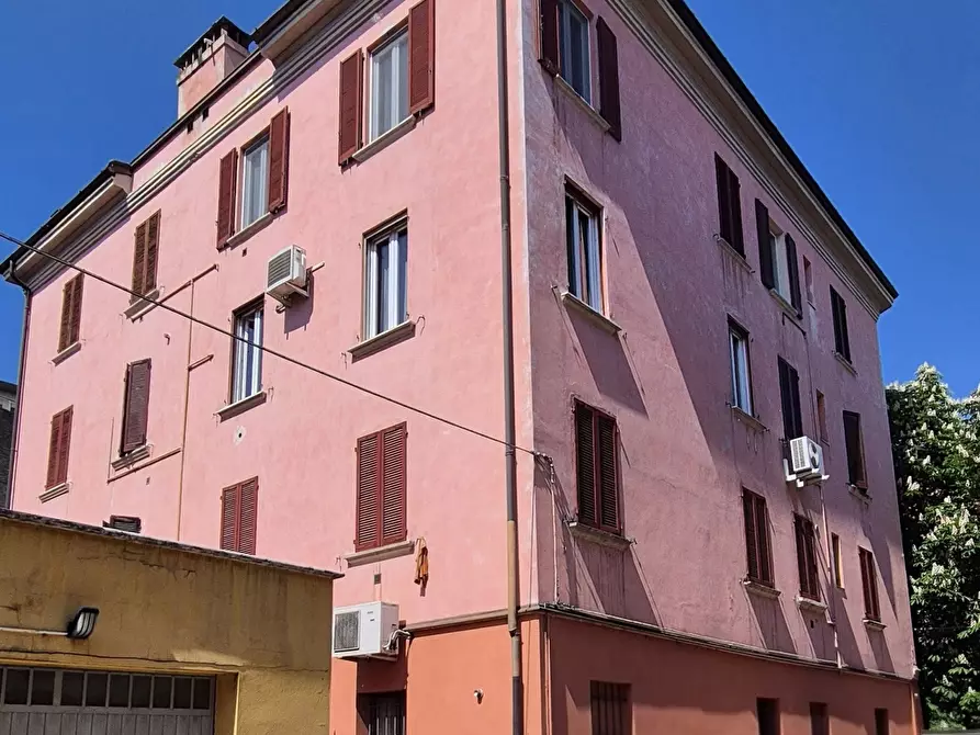 Immagine 13 di Trilocale in vendita  in Via Giovanni Muzzioli a Modena