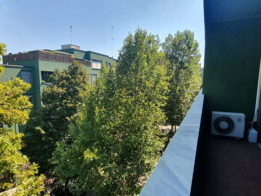 Immagine 3 di Trilocale in vendita  in via Notari 119 a Modena