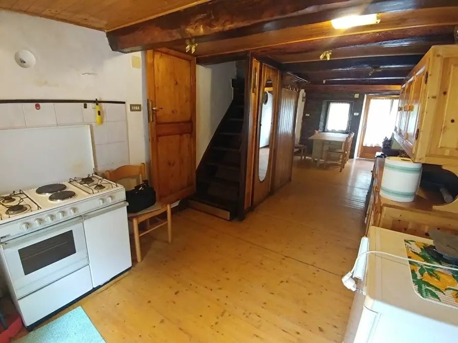 Immagine 9 di Porzione di casa in vendita  in Via Taburri 1113 a Fanano