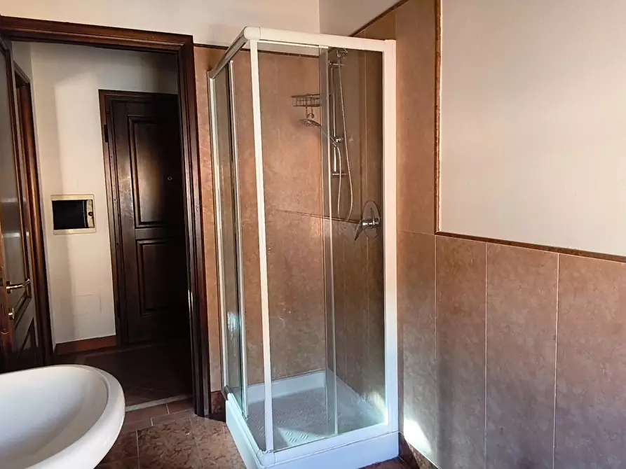 Immagine 16 di Mansarda in affitto  in via belle arti a Modena