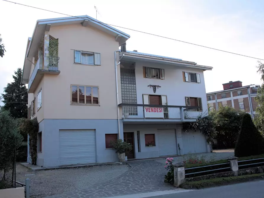 Immagine 3 di Casa bifamiliare in vendita  in via Serre nobili 280 a Guiglia